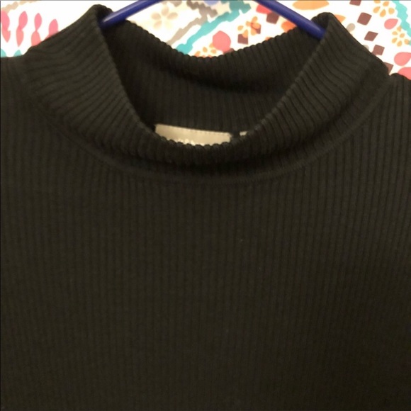 Black Sweater - Picture 3 of 7